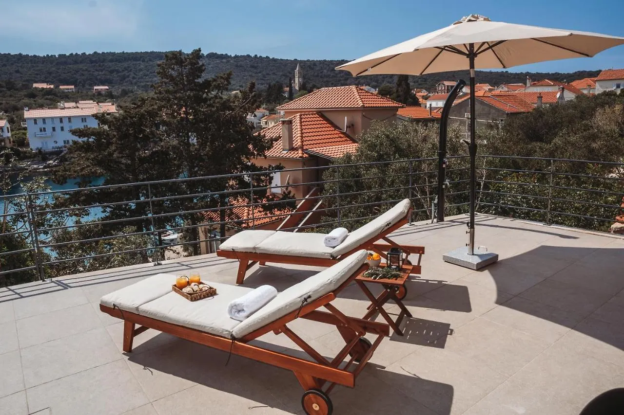 Sol Luxury Residence Near The Beach With Shared Heated Pool Božava Appartement