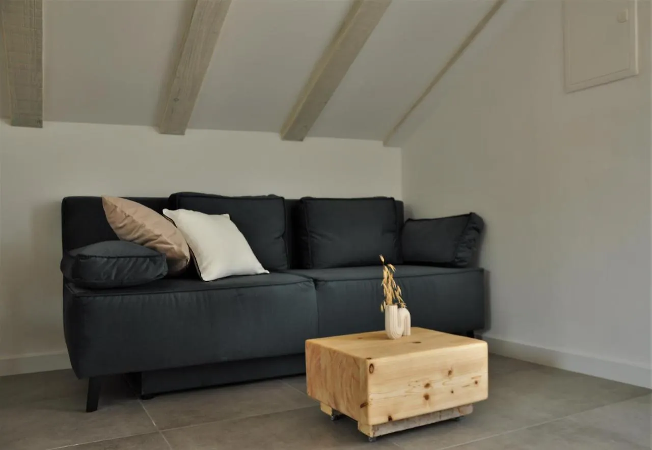 Sol Luxury Residence Near The Beach With Shared Heated Pool Božava 0*,
